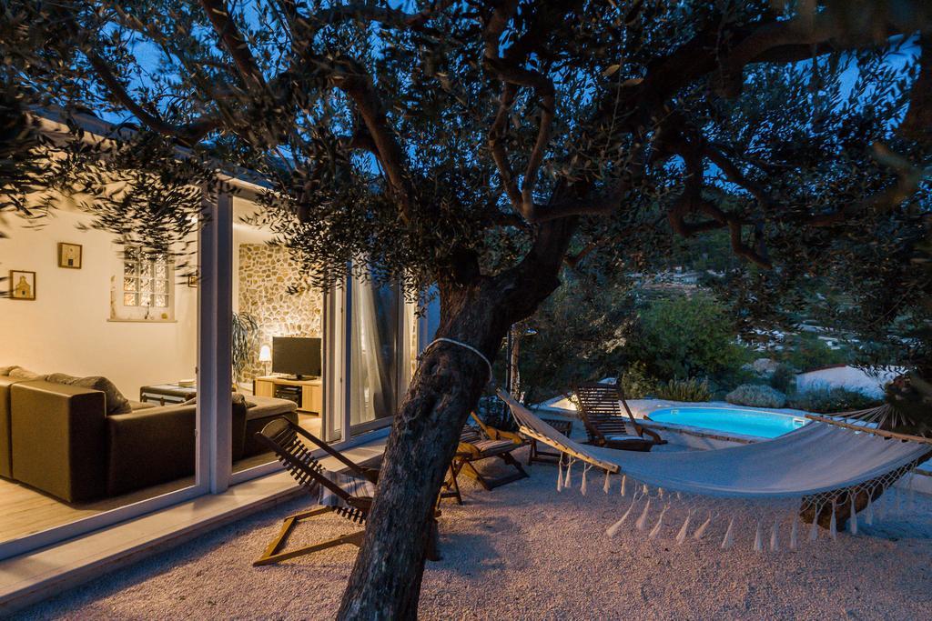 Holiday Home Zlatni San - Private Heated Pool Bol Zimmer foto