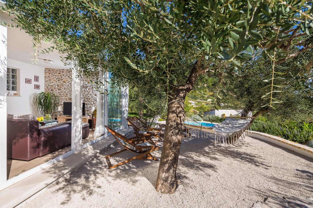 Holiday Home Zlatni San - Private Heated Pool Bol Zimmer foto
