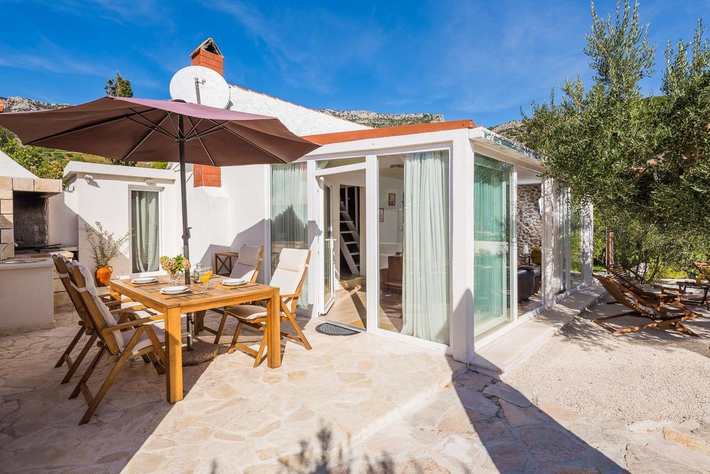 Holiday Home Zlatni San - Private Heated Pool Bol Zimmer foto