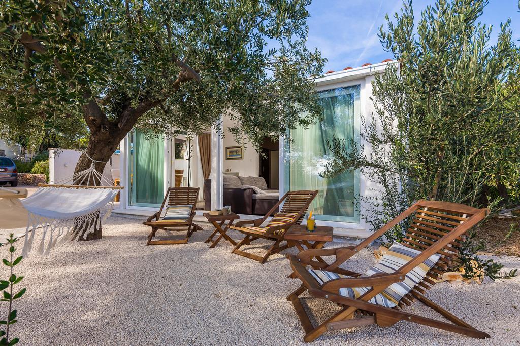 Holiday Home Zlatni San - Private Heated Pool Bol Zimmer foto
