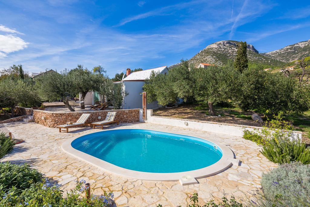 Holiday Home Zlatni San - Private Heated Pool Bol Zimmer foto