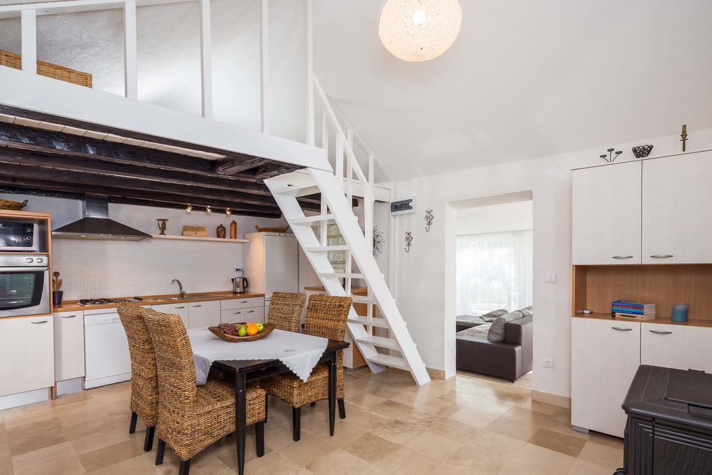 Holiday Home Zlatni San - Private Heated Pool Bol Zimmer foto